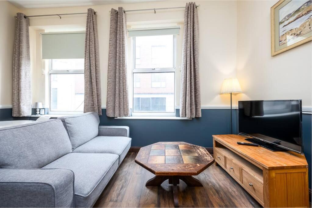 Homely 1 Bedroom Apartment In Smithfield, Дублин Экстерьер фото